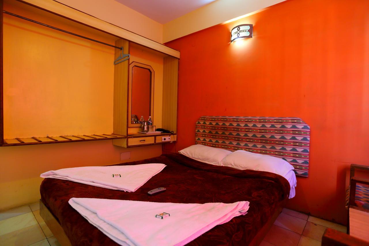 Hotel Charring Cross Ooty Exterior photo